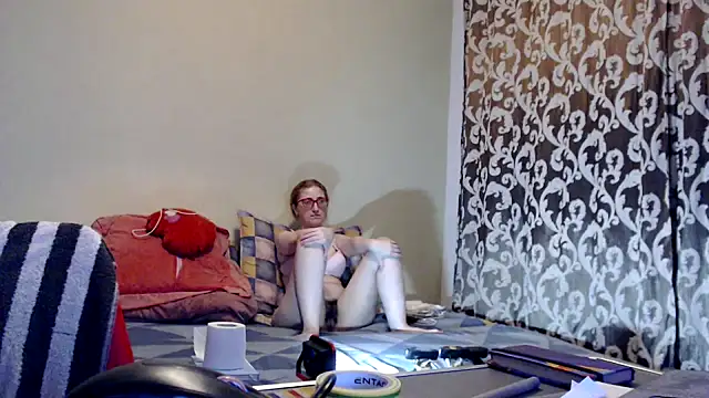 yunis32 online show from 03-20-25, 06:31