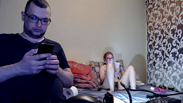 yunis32 online show from 02-25-25, 07:27