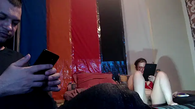 yunis32 online show from 01-14-26, 07:28