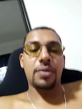 Reis001122 online show from 05-30-26, 05:03