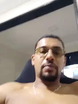 Reis001122 online show from 04-29-26, 04:16