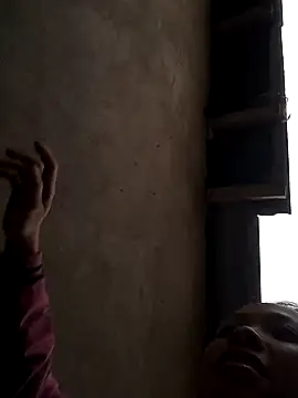 Snapshot of Andrea-688 chatting on 03-01-26, 12:32 Andrea-688 online show from 03-01-26, 12:32