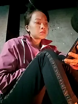 Snapshot of Andrea-688 chatting on 02-14-26, 10:54 Andrea-688 online show from 02-14-26, 10:54