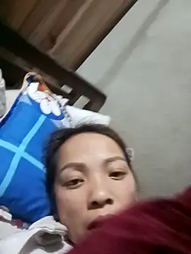 Snapshot of Andrea-688 chatting on 02-12-26, 03:12 Andrea-688 online show from 02-12-26, 03:12