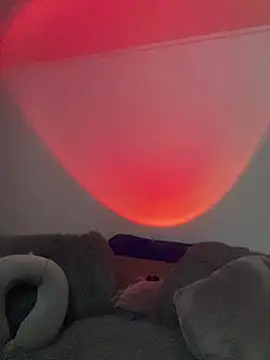 Snapshot of Dracco_Velour_ chatting on 02-20-26, 10:17 Dracco Velour online show from 02-20-26, 10:17