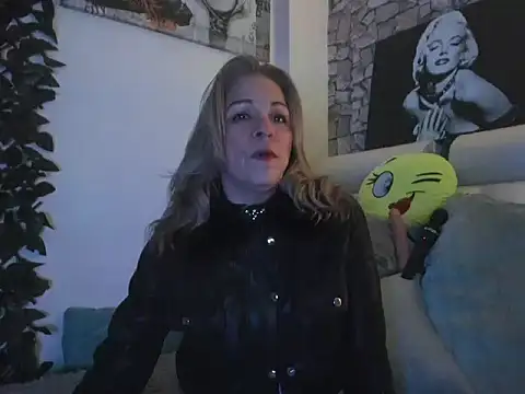 Snapshot of gasper2 chatting on 03-04-26, 02:30 gasper2 online show from 03-04-26, 02:30