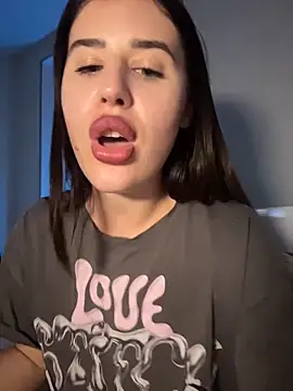 Lira Fayeee online show from 06-06-26, 06:46