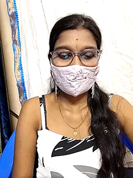 Snapshot of Nithya_Nith chatting on 02-06-26, 06:04 Nithya Nith online show from 02-06-26, 06:04