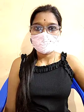 Snapshot of Nithya_Nith chatting on 02-04-26, 04:51 Nithya Nith online show from 02-04-26, 04:51