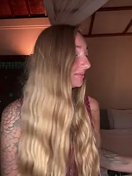 OpheliaRoxx online show from 12-20-25, 12:35