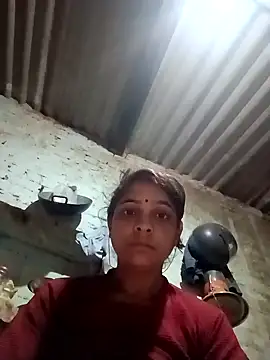 Snapshot of Rinki_malhotra chatting on 02-08-26, 09:45 Rinki malhotra online show from 02-08-26, 09:45