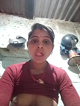 Snapshot of Rinki_malhotra chatting on 02-02-26, 04:06 Rinki malhotra online show from 02-02-26, 04:06