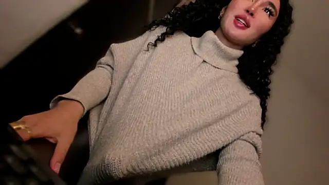 mxshemale ladyboy online show from 10-09-25, 09:15