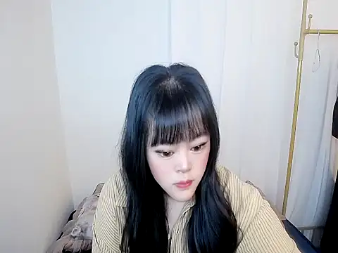 Snapshot of 605kkv chatting on 02-22-26, 03:53 605kkv online show from 02-22-26, 03:53