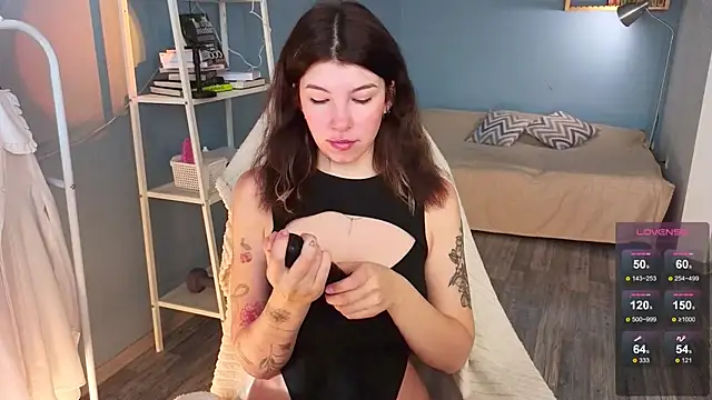 Snapshot of BlushKira chatting on 02-28-26, 09:53 BlushKira online show from 02-28-26, 09:53