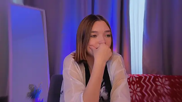 Leyla crsh online show from 02-20-26, 06:26