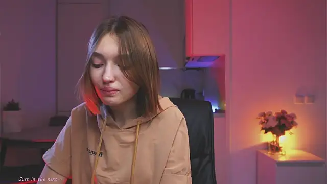 Leyla crsh online show from 04-11-26, 05:15