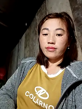 Snapshot of seacyre chatting on 02-15-26, 11:14 seacyre online show from 02-15-26, 11:14