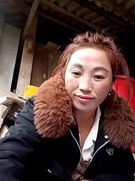 Snapshot of seacyre chatting on 02-22-26, 12:24 seacyre online show from 02-22-26, 12:24