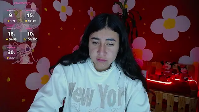 Snapshot of dollspicy chatting on 01-06-26, 10:19 dollspicy online show from 01-06-26, 10:19