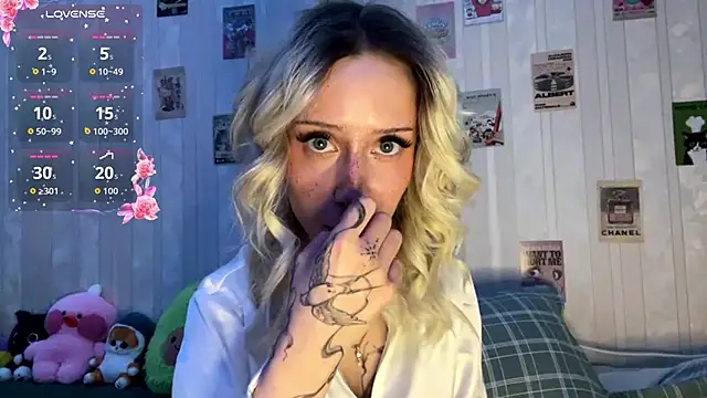 BrittanieKerkhoff online show from 01-08-26, 03:07