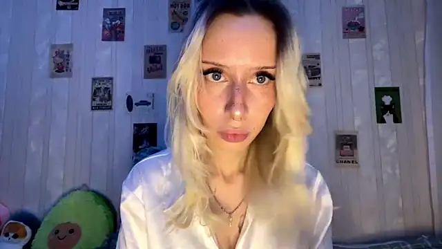 BrittanieKerkhoff online show from 01-09-26, 02:02