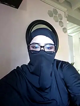 Dalia Reem online show from 12-21-25, 02:19