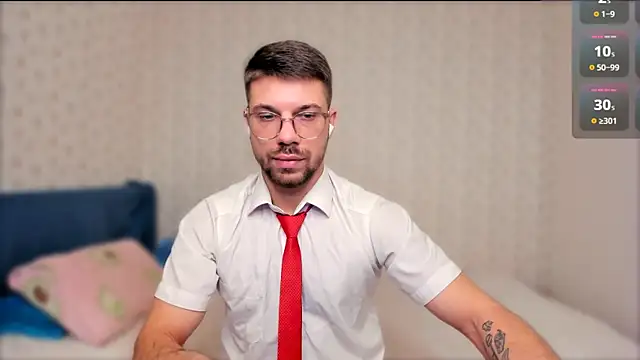 Tony Wolf online show from 12-22-25, 06:08