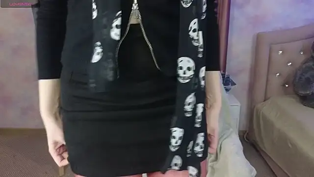 Snapshot of Mila_Whelson chatting on 02-12-26, 09:58 Mila Whelson online show from 02-12-26, 09:58