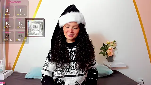 Snapshot of MapeDiamond chatting on 12-18-25, 01:48 MapeDiamond online show from 12-18-25, 01:48