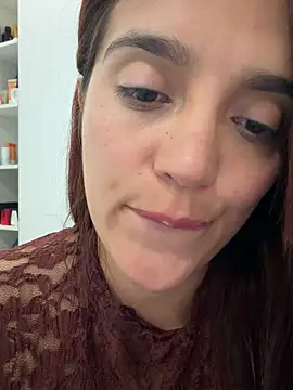 lara beker online show from 04-30-26, 08:57
