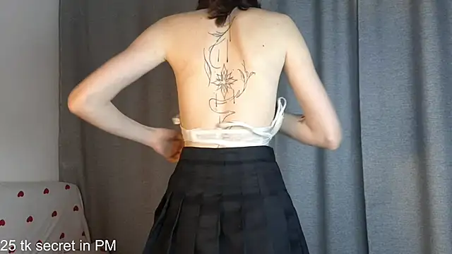 LisaBoddy online show from 05-11-26, 04:04