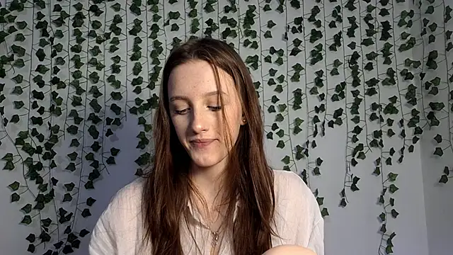 LisaBoddy online show from 02-06-26, 01:07