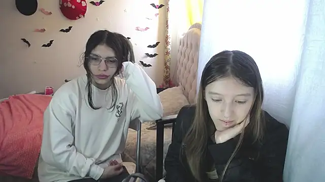 Briar y Blair online show from 03-05-26, 02:35