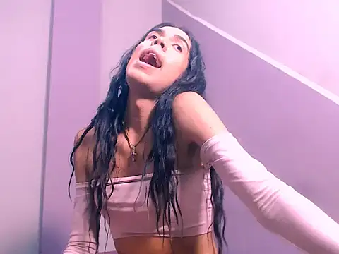 paradise danielita  online show from 12-20-25, 07:39