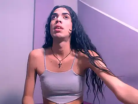 paradise danielita  online show from 12-18-25, 07:40