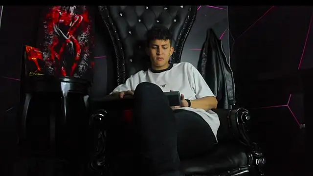 Ethan Waalker online show from 02-07-26, 03:03