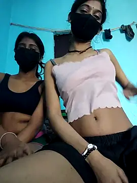 Snapshot of Aaradhya-Rani chatting on 02-16-26, 06:12 Aaradhya-Rani online show from 02-16-26, 06:12