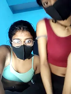 Snapshot of Aaradhya-Rani chatting on 02-27-26, 08:52 Aaradhya-Rani online show from 02-27-26, 08:52