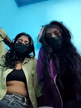 Snapshot of Aaradhya-Rani chatting on 12-18-25, 08:30 Aaradhya-Rani online show from 12-18-25, 08:30