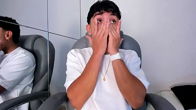 Snapshot of _TaylorBlack chatting on 03-03-26, 11:39 TaylorBlack online show from 03-03-26, 11:39