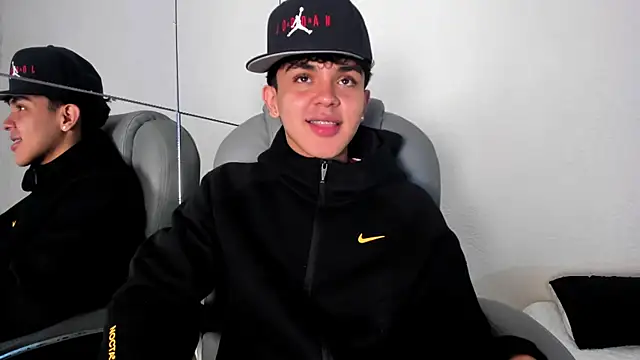  TaylorBlack online show from 03-11-26, 11:59