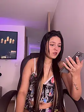 Camila sanchez25 online show from 02-24-26, 08:21