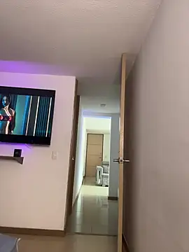 Camila sanchez25 online show from 05-14-26, 07:44