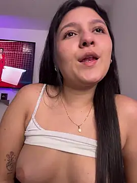 Camila sanchez25 online show from 05-04-26, 07:50