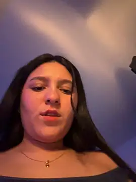 Camila sanchez25 online show from 04-21-26, 01:42