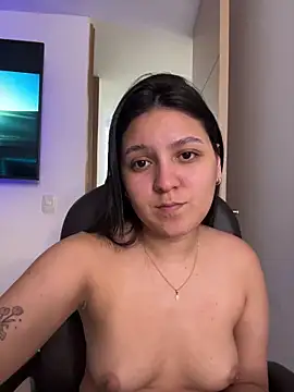 Camila sanchez25 online show from 06-25-26, 07:30