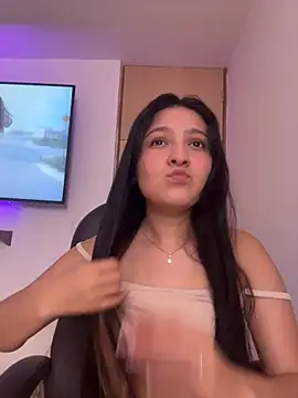 Camila sanchez25 online show from 04-05-26, 08:04