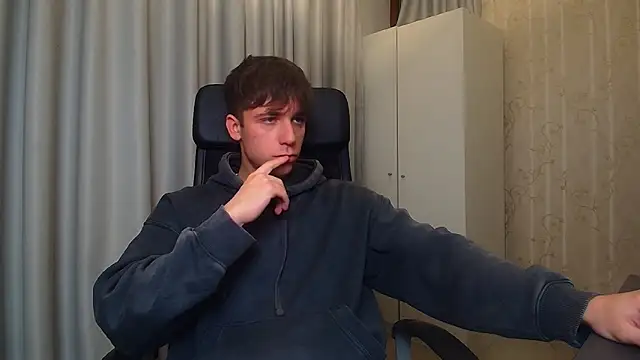 KellenWest online show from 01-17-26, 05:22