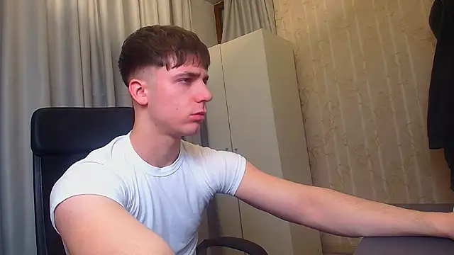 KellenWest online show from 02-15-26, 05:41